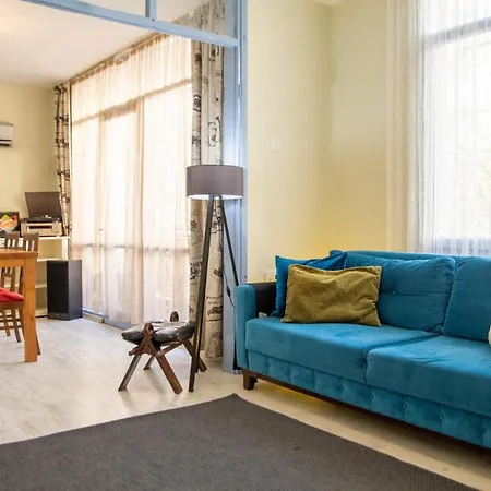 Vibrant And Central Flat In Karsiyaka Near Sea Appartement *